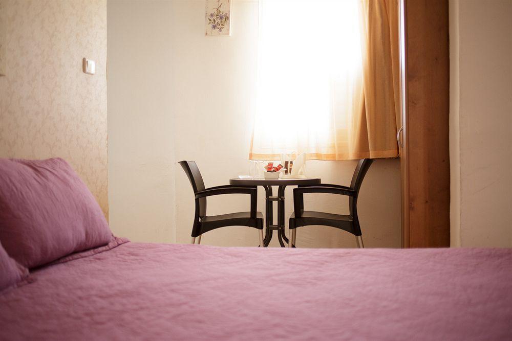 Loui Hotel Haifa Esterno foto
