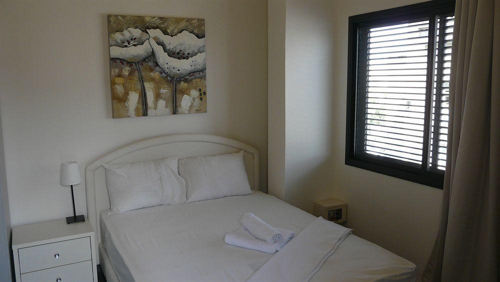 Loui Hotel Haifa Esterno foto
